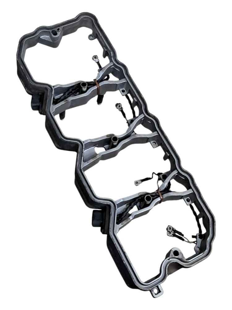 Tampa Intermediaria Valvulas Motor Cummins Isb 4cc 2