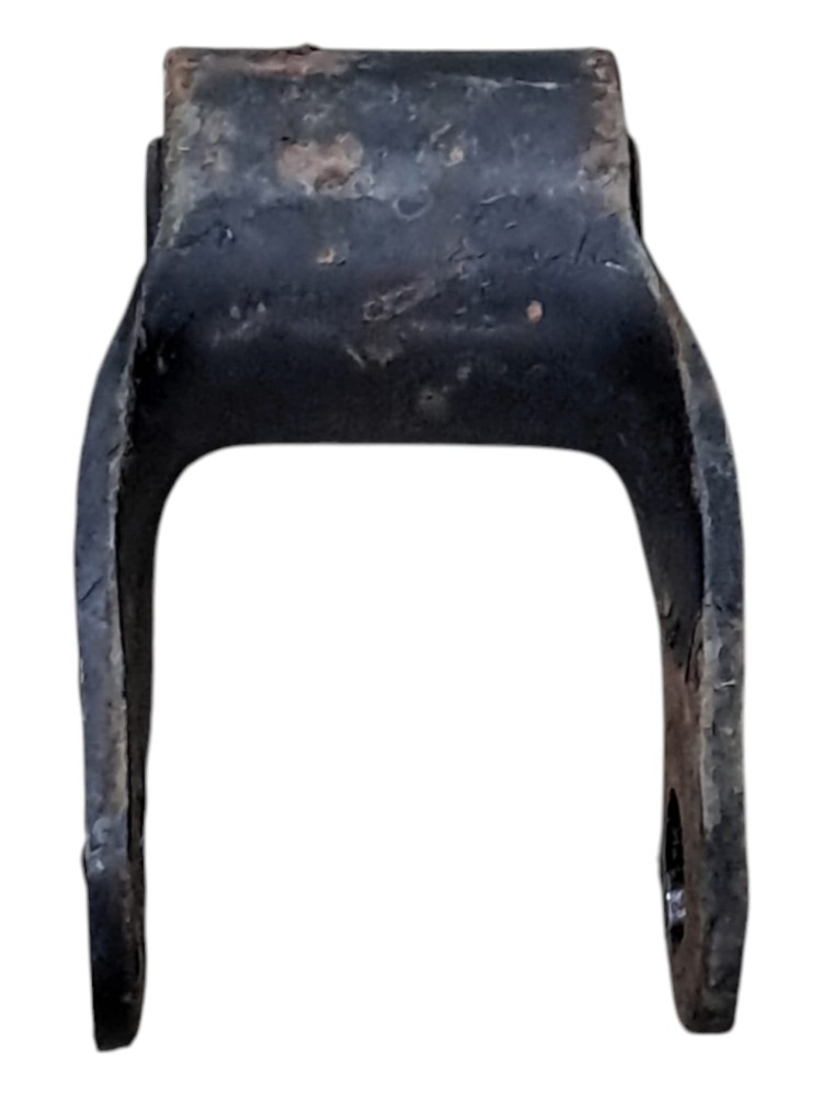Algema Mola Traseira Com Bucha Vw 8140 8150 2