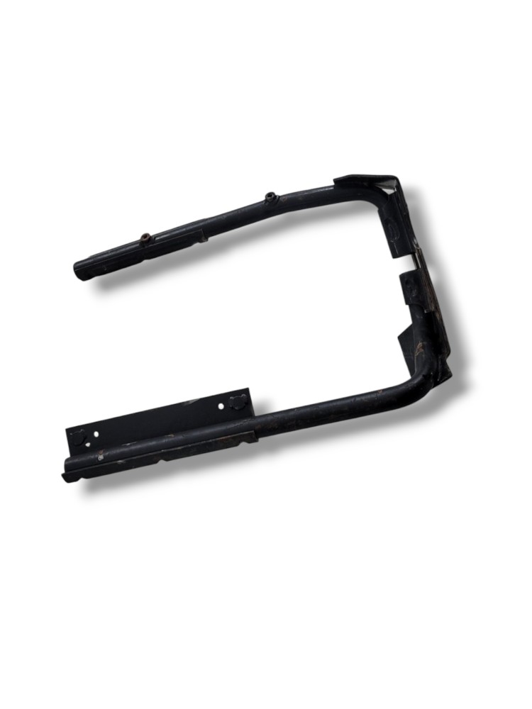 Suporte Paralama Dianteiro Direito Volvo Vm Brasil 6