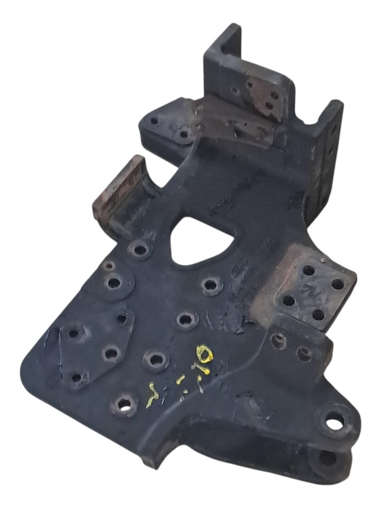 Suporte Rebocador Ford Cargo 1
