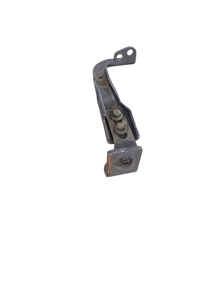 Suporte Parachoque Traseiro Volvo Fh240 2020 6
