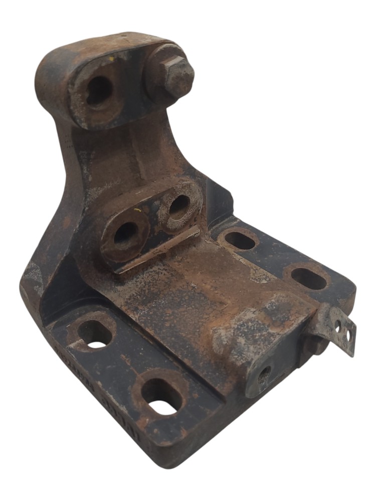 Suporte Fixacao Direito Cabine Chassi Iveco 4