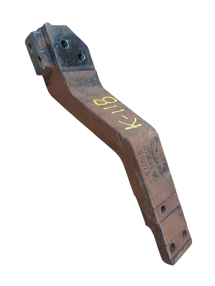 Suporte Parachoque Ford Cargo 2842 2014 VK118 Direito 2