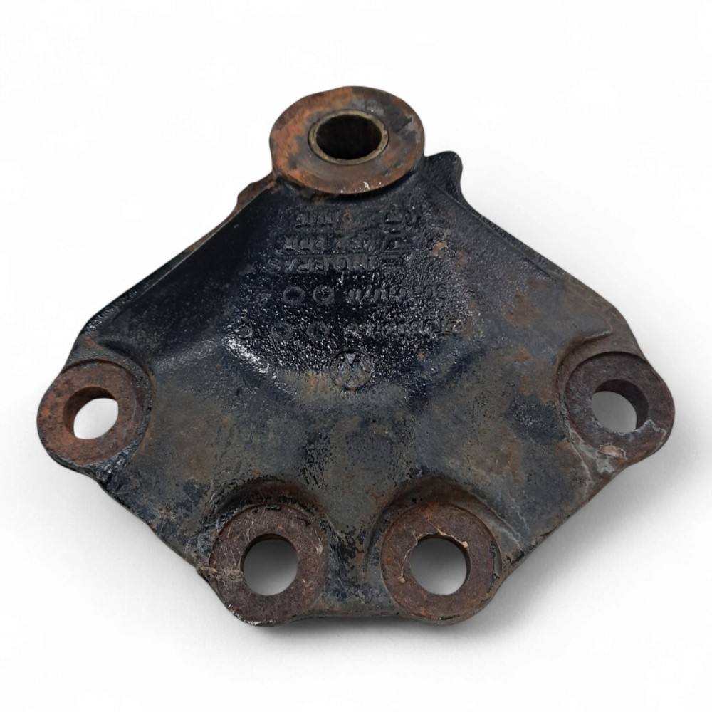 Suporte Mola Dianteira Vw Constellation