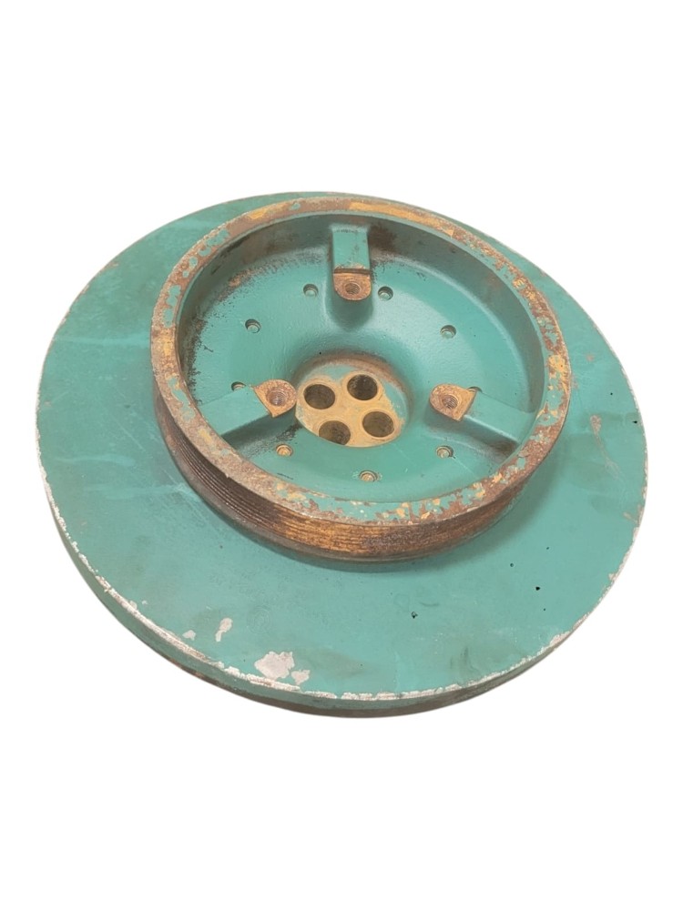 Polia Motor Anti Vibratoria Volvo Vm 260 2