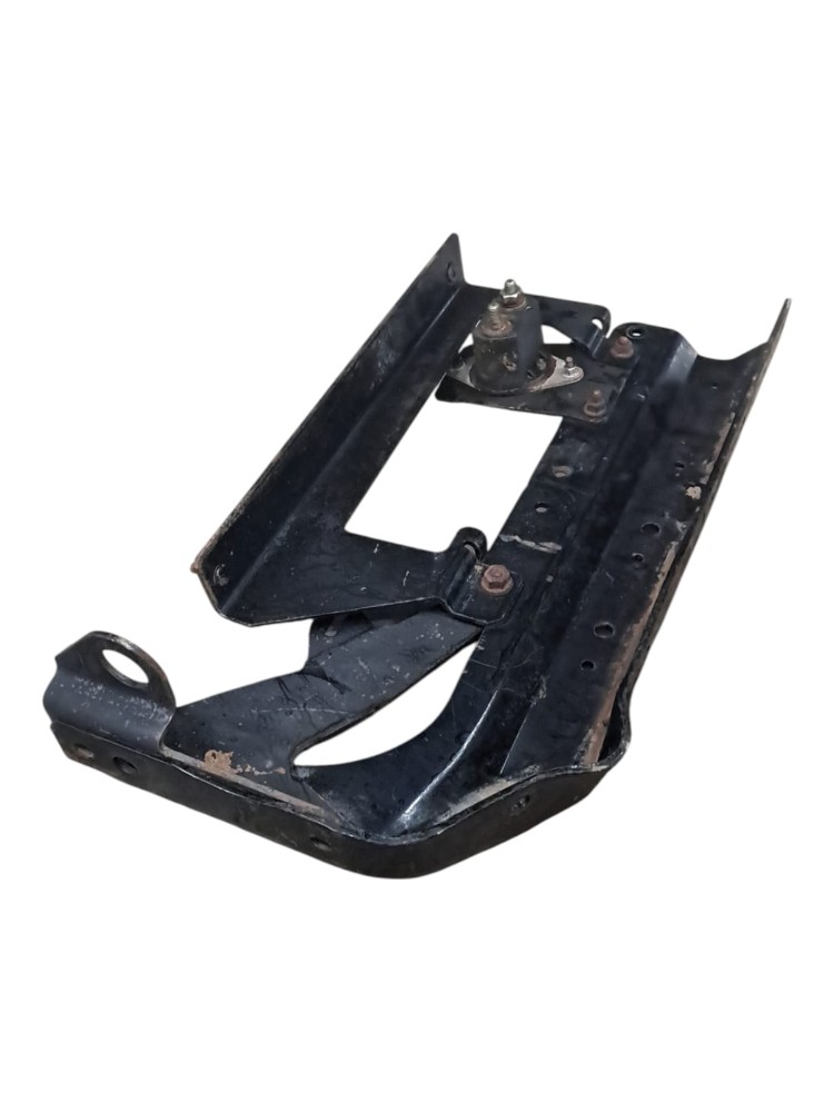 Suporte Caixa Baterias Mb Atego 5