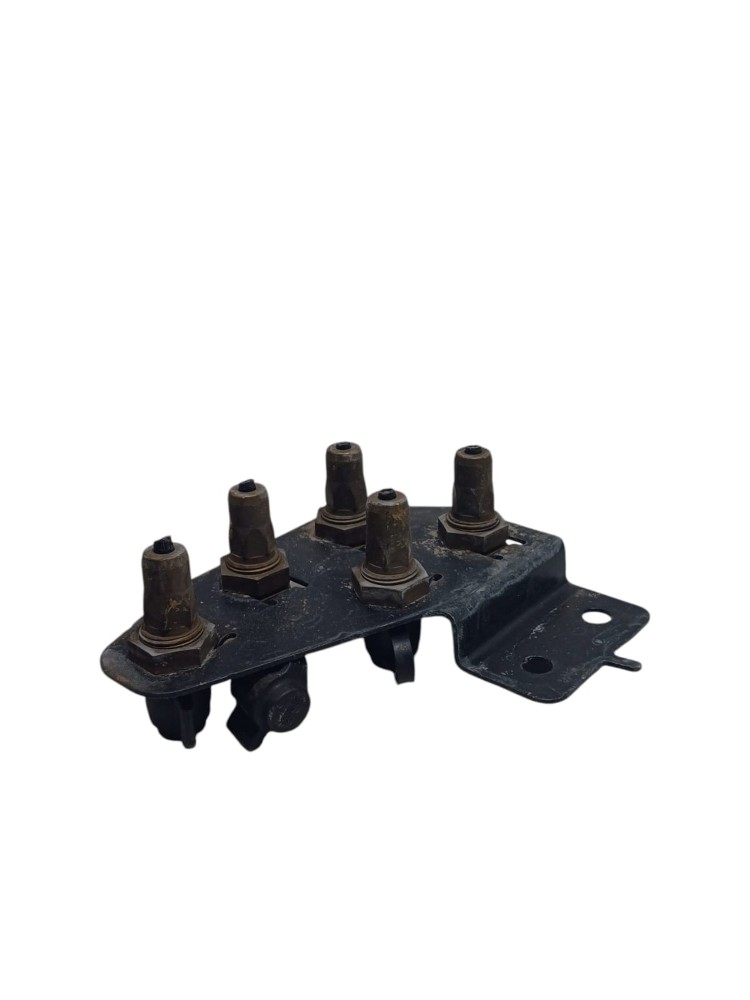 Suporte Saída Controle Scania Série 62629012 3