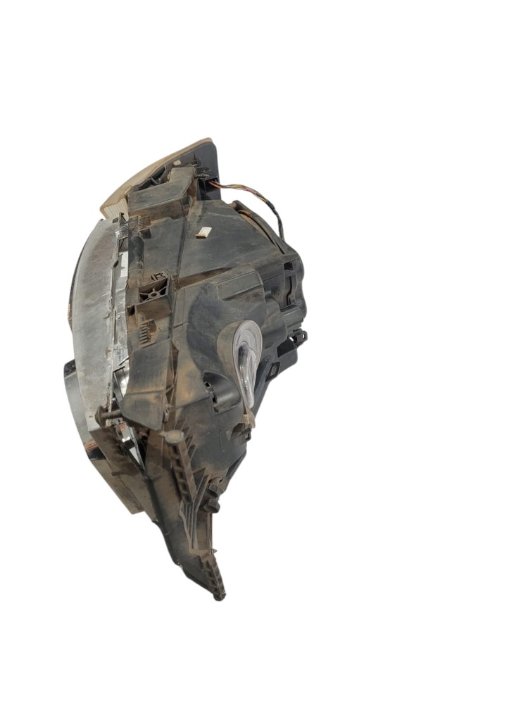 Farol Scania Dianteiro Direito 5