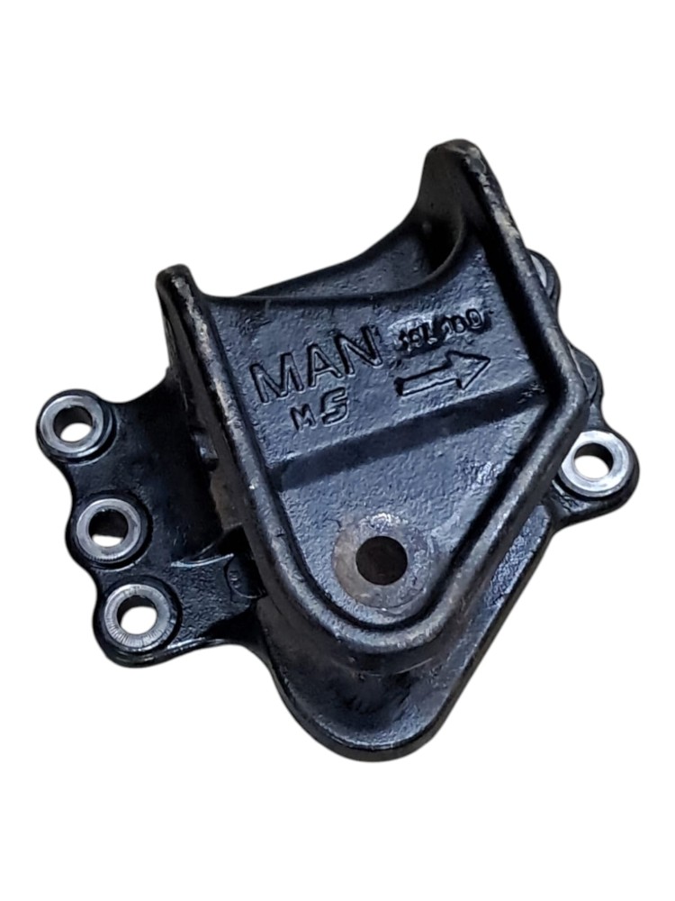 Suporte Traseiro Truck L.Direito MAN TGX 28440 2019 VN51 3