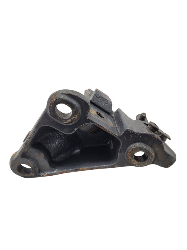 Suporte Suspensão Cabine Scania Esquerdo 4
