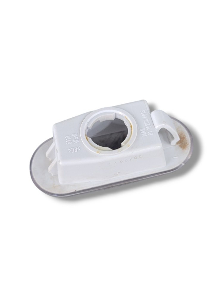 Luz Interna Caixa Porta Objetos Man Tgx 6