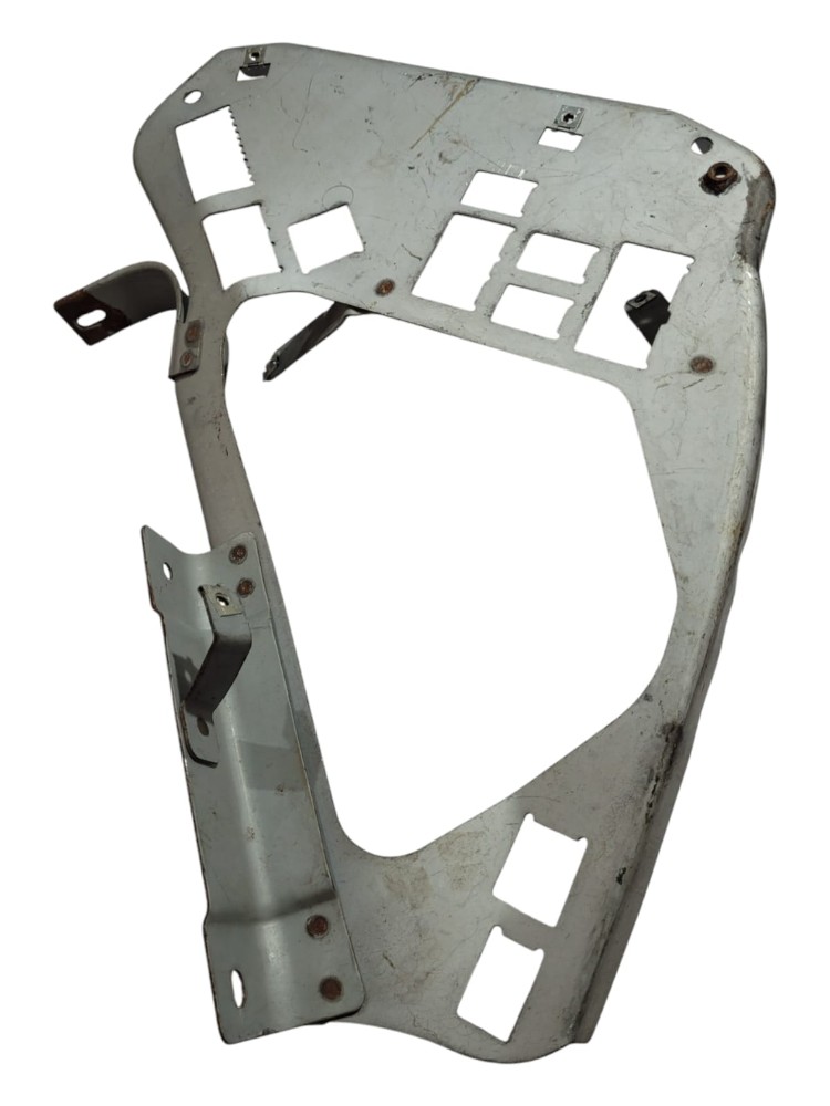 Suporte Montagem Console Painel Daf Zf 106 4
