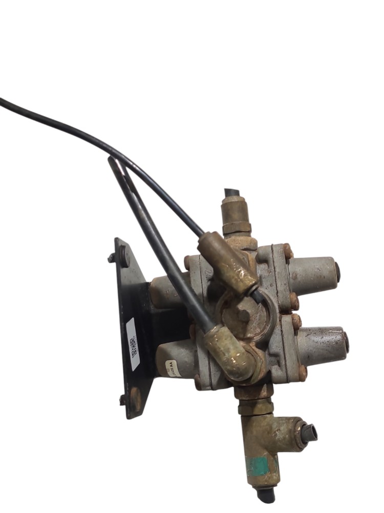 Valvula Protecao Freio 4 Vias Ford VW Knorr Bremse 96HU2A435 4