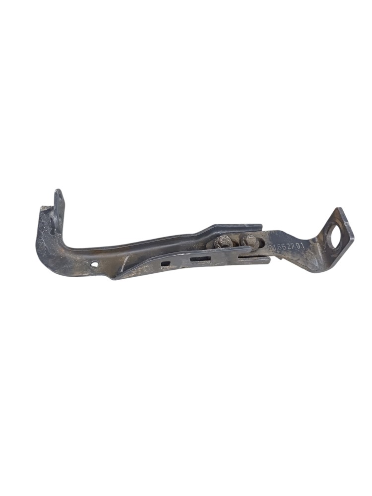 Suporte Parachoque Traseiro Volvo Fh240 2020 4