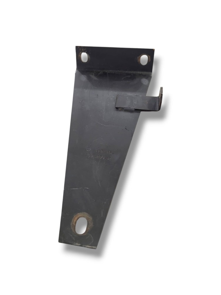 Suporte Lateral Parachoque Vw 8150 2004 A148 2