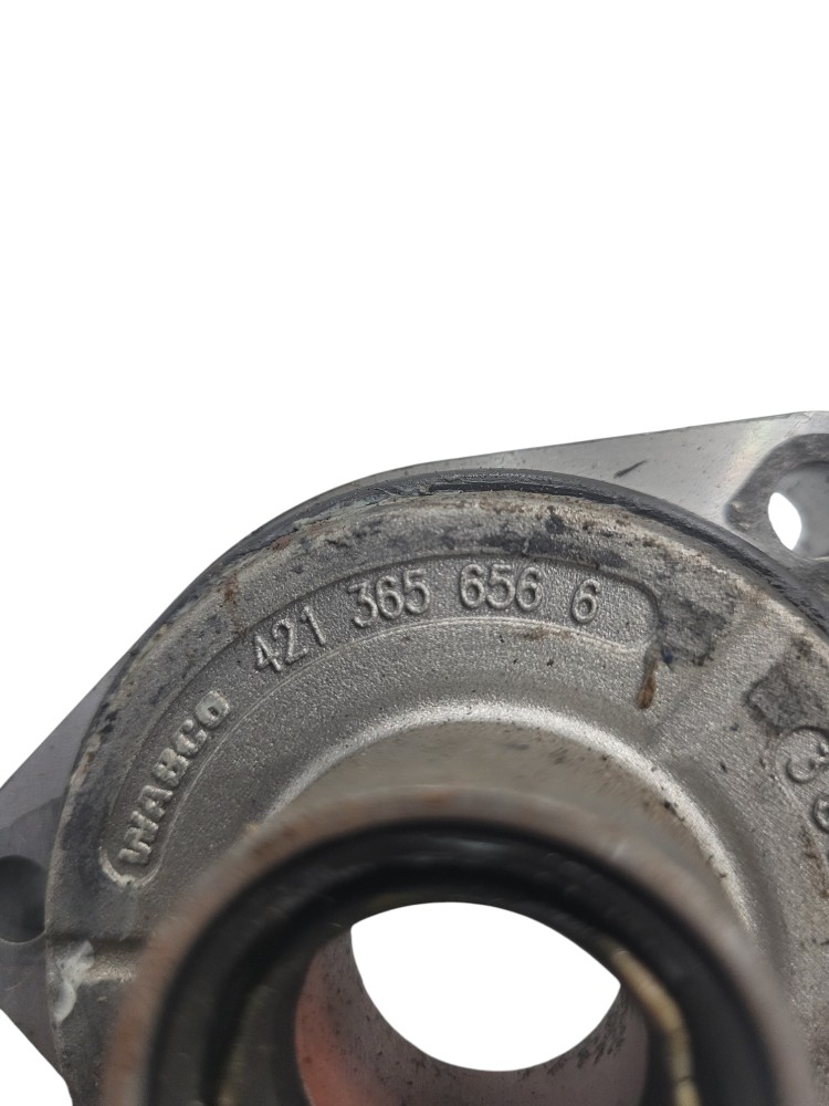Tampa Frontal Vedacao Volvo Ishift 2003 a 2013 5