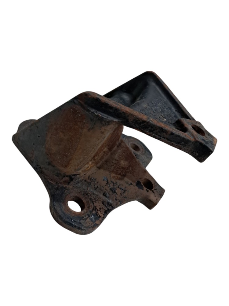 Suporte Traseiro Mola Traseira Esquerda Ford Cargo 2001 2