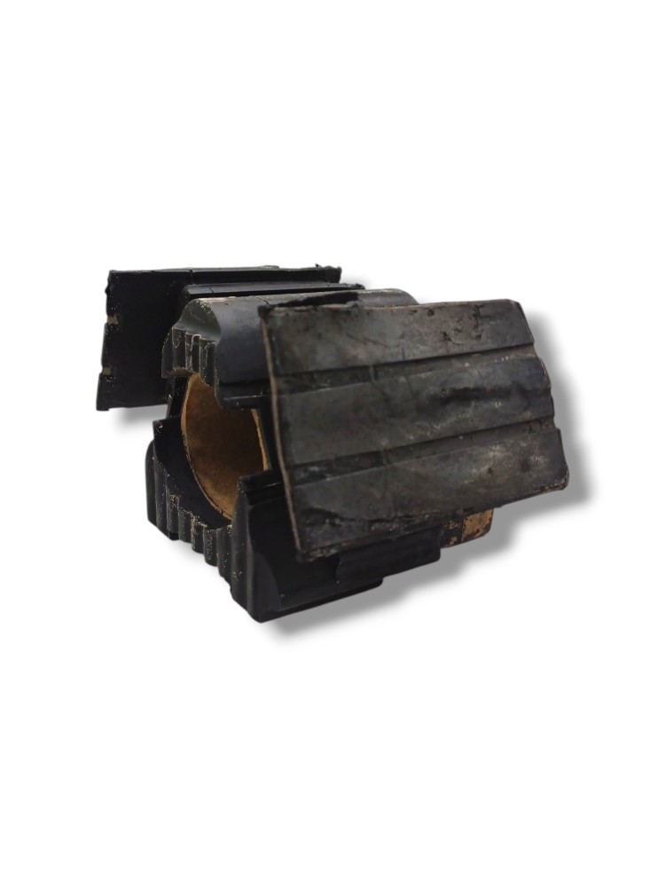 Coxim Motor Volvo Vm 220 2013 Vo23 5