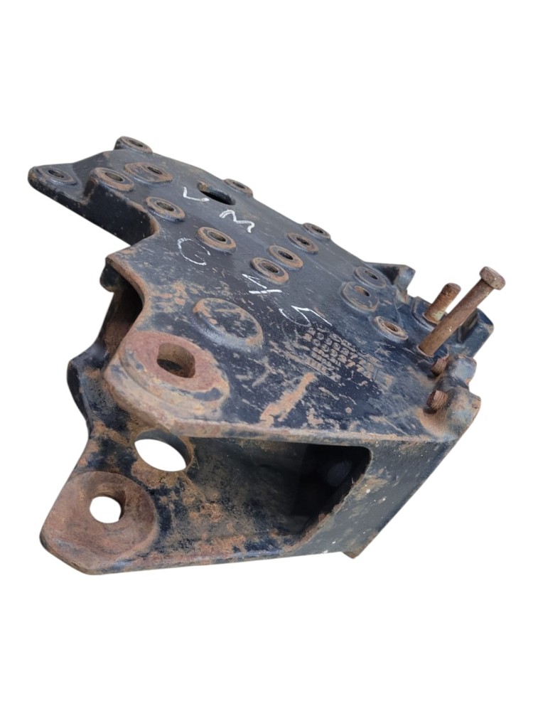 Suporte Travessa Mola Suspensao Volvo VM 20892763