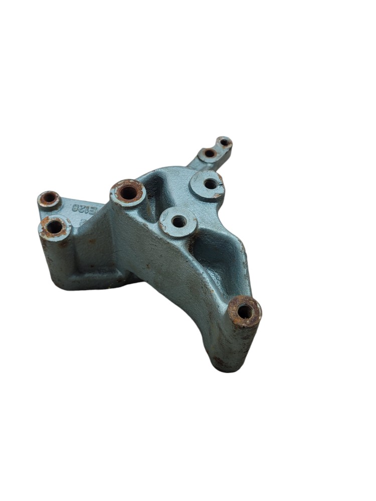 Suporte Alternador Sinotruck 3