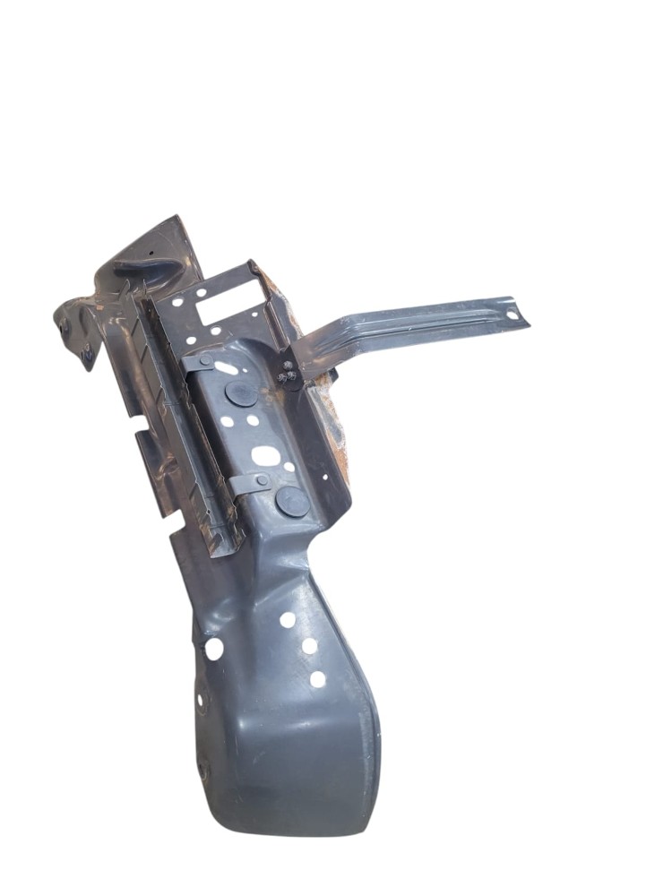 Suporte Carcaca Farol Scania G420 2010 E 2011 1