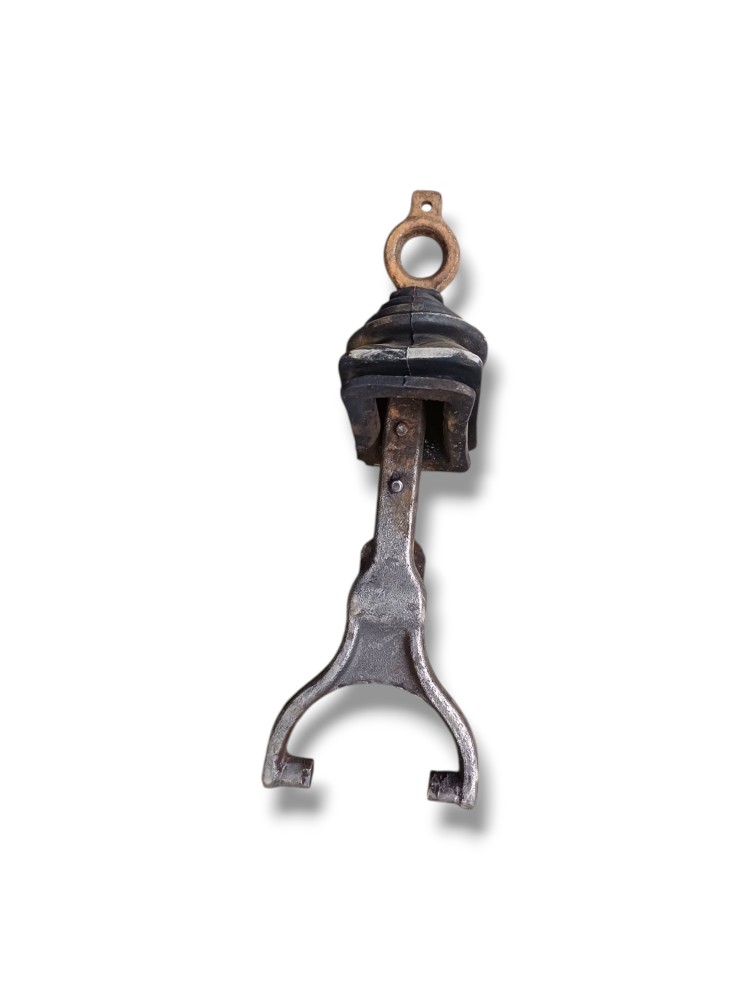 Garfo Embreagem Vw 7100 8150 3