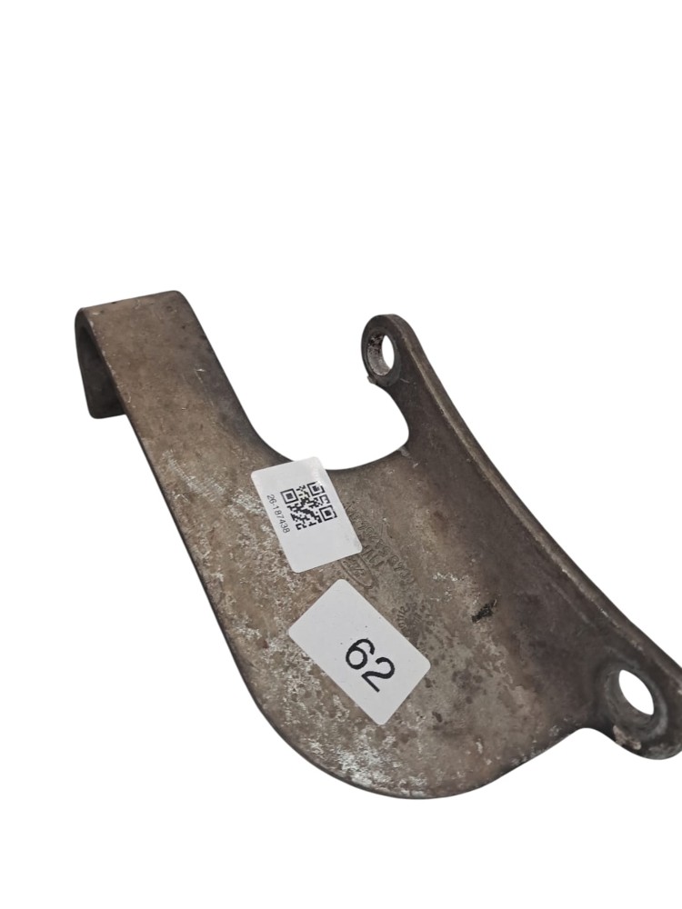 Suporte Escapamento aford Cargo 816 2015 3
