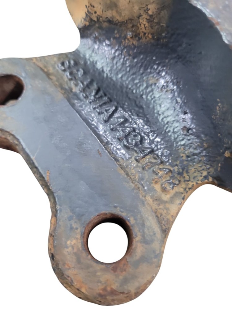 Suporte Chassi Braço Equilíbrio Scania Dianteiro 6