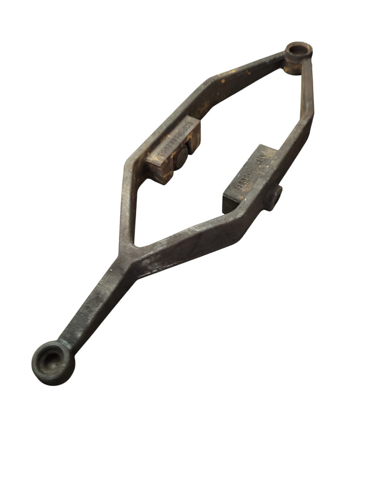 Garfo Acionamento Embreagem Ford Cargo 816 Vw 9150e 2013 4