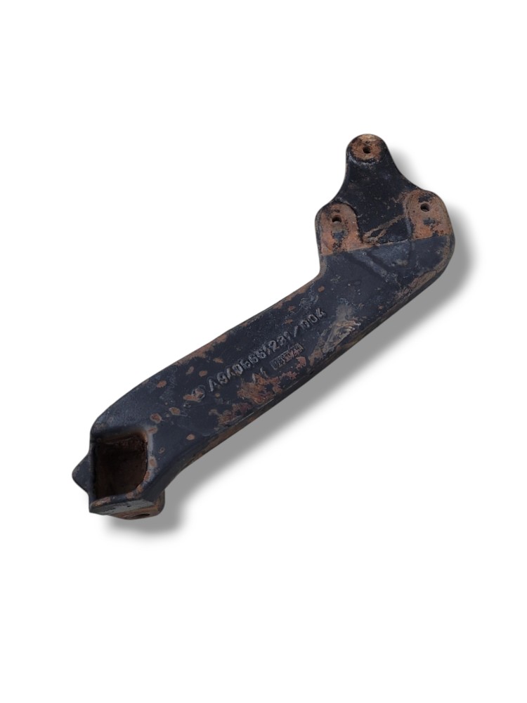 Suporte Traseiro Estribo Mb Axor Preto