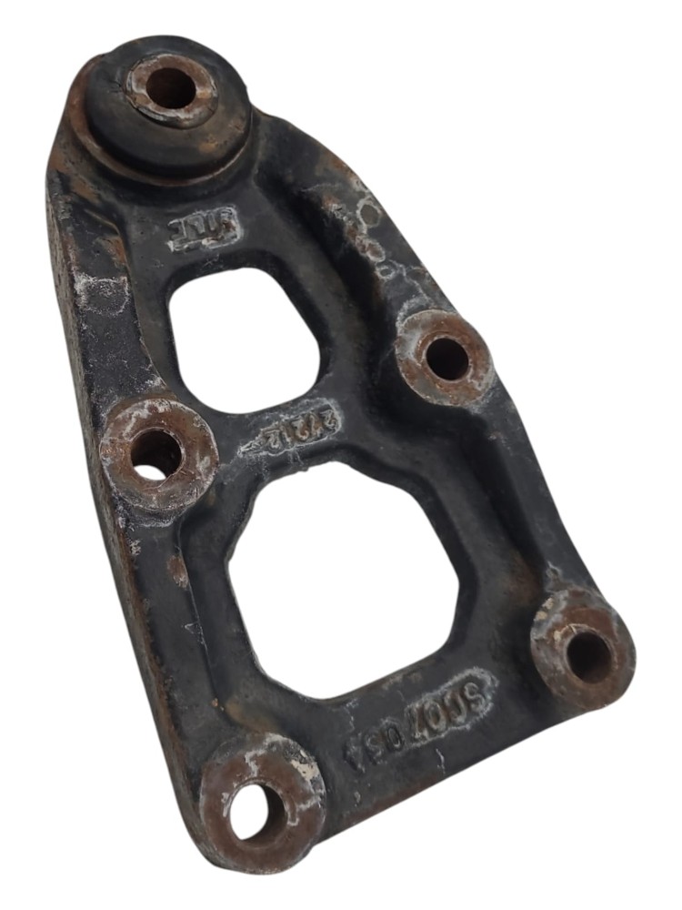 Suporte Mola Volvo Dianteira