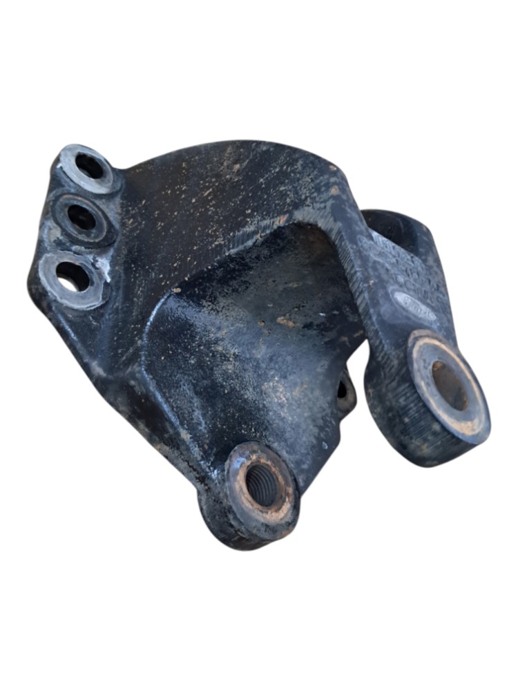 Suporte Mola Traseira Parte Dianteira Ford Cargo 1119 3