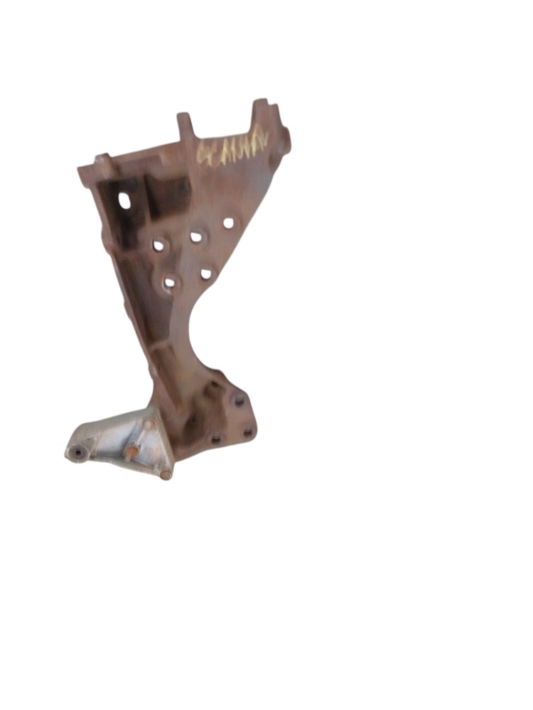 Suporte Rebocador Esquerdo Scania PGR 4