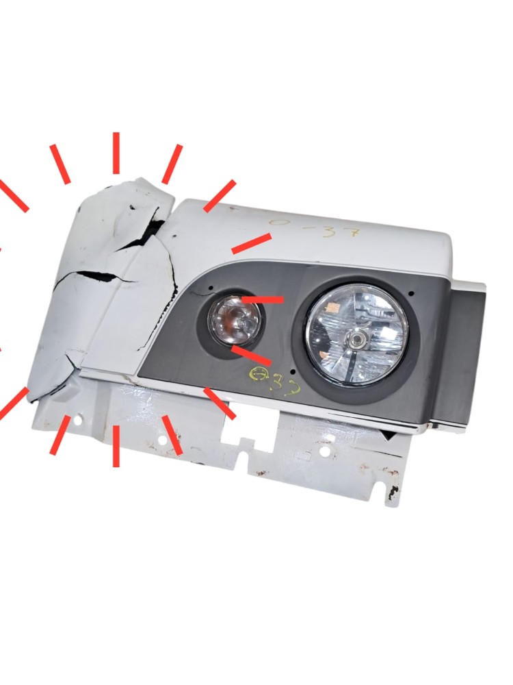 Farol Inferior L.Direito Vw Constellation 3