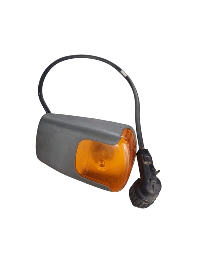 Lanterna Lateral Mb Axor 2041 Ls 2020 VO66