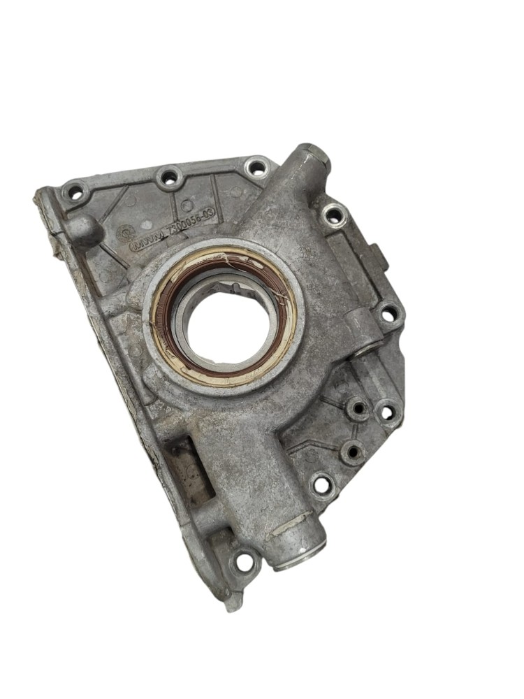 Bomba Oleo VW 8150 7