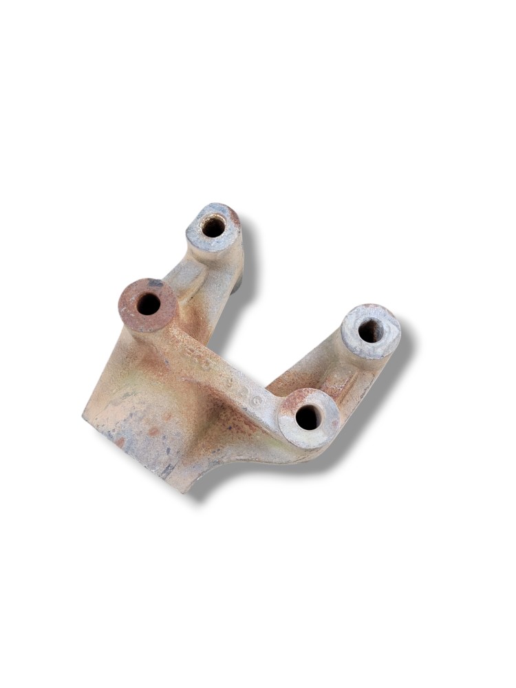 Suporte Engate Rebocador Iveco Tector 5