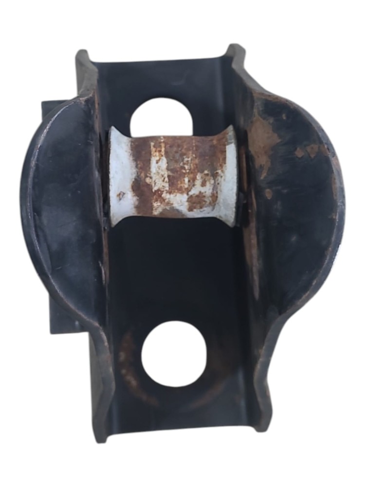 Suporte Tranca Cabine Vw Constellation 4