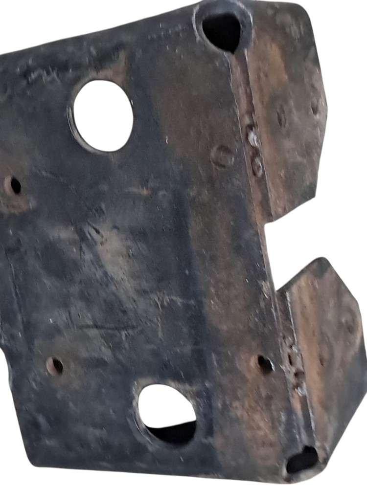 Suporte Mb Atego 2425 4