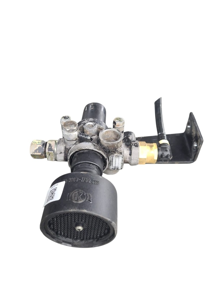 Valvula Pressao Ar Vw 8150 2004 A148 4