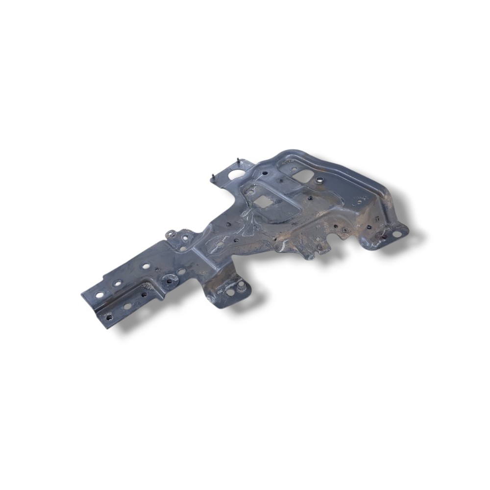 Suporte Superior Farol Esquerdo Volvo Fh 500 2019 VA159 3