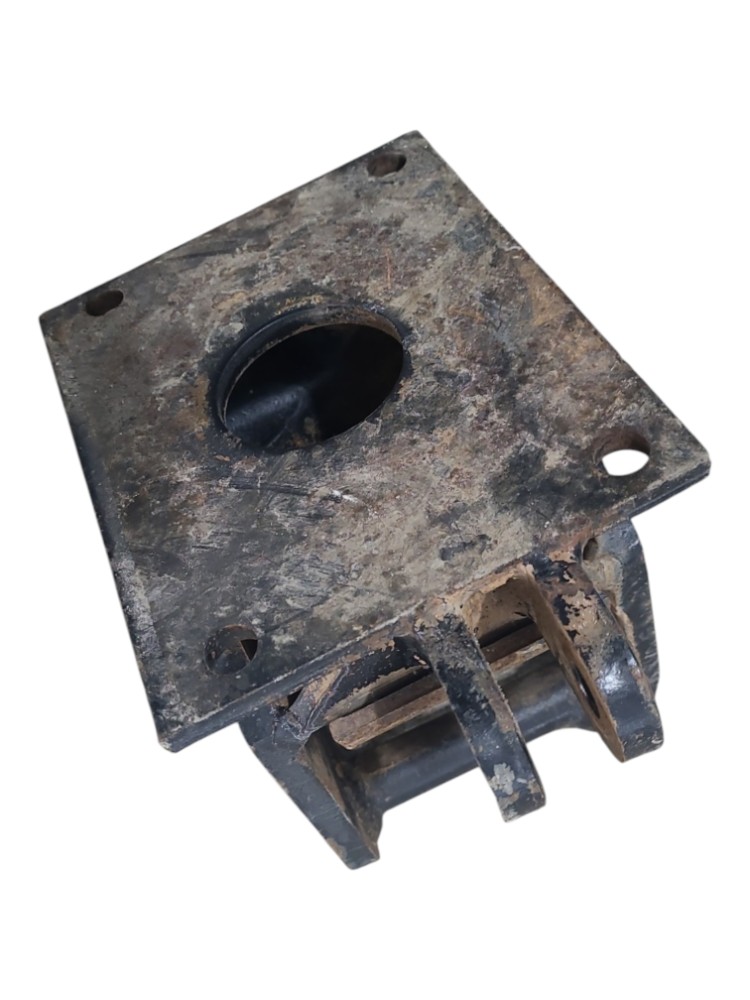 Suporte Mola Dianteira Esq Traseiro Vw 24220 2