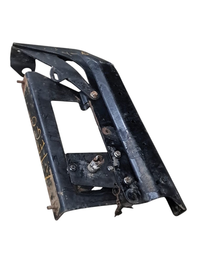 Suporte Caixa Baterias Mb Atego 3