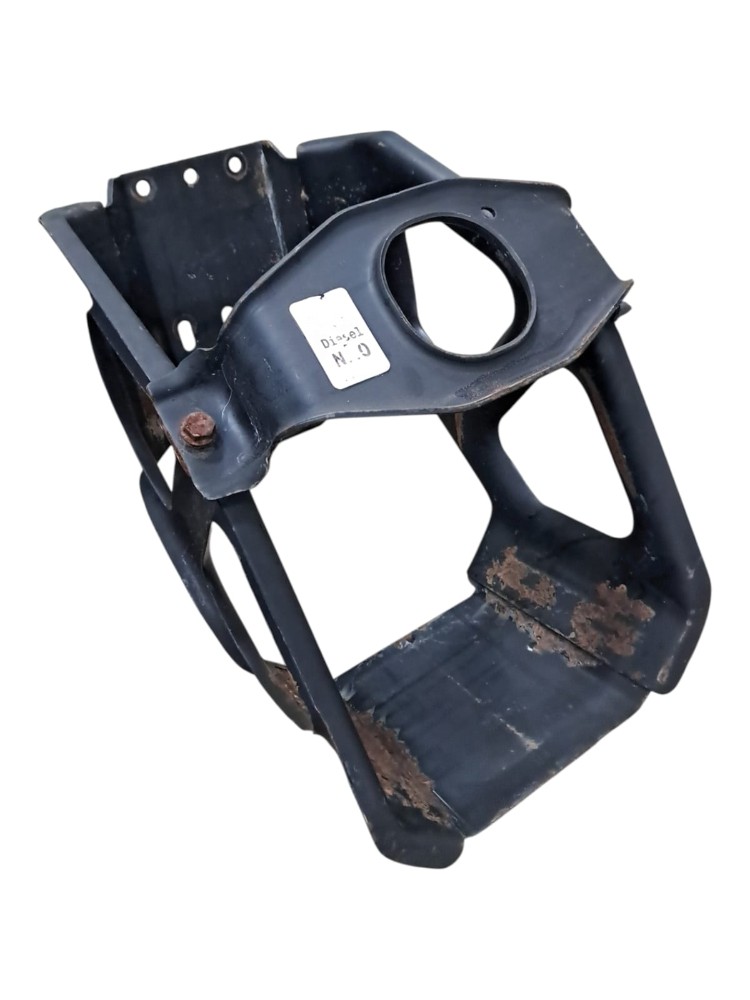 Suporte Fixacao Tanque Arla Mercedes-Benz 1