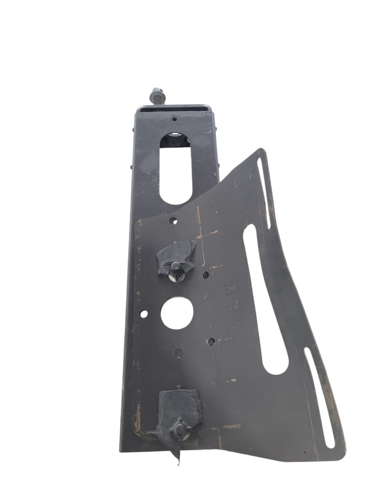 Suporte Lanterna Vw Delivery 11180 2024 2025 Vo42