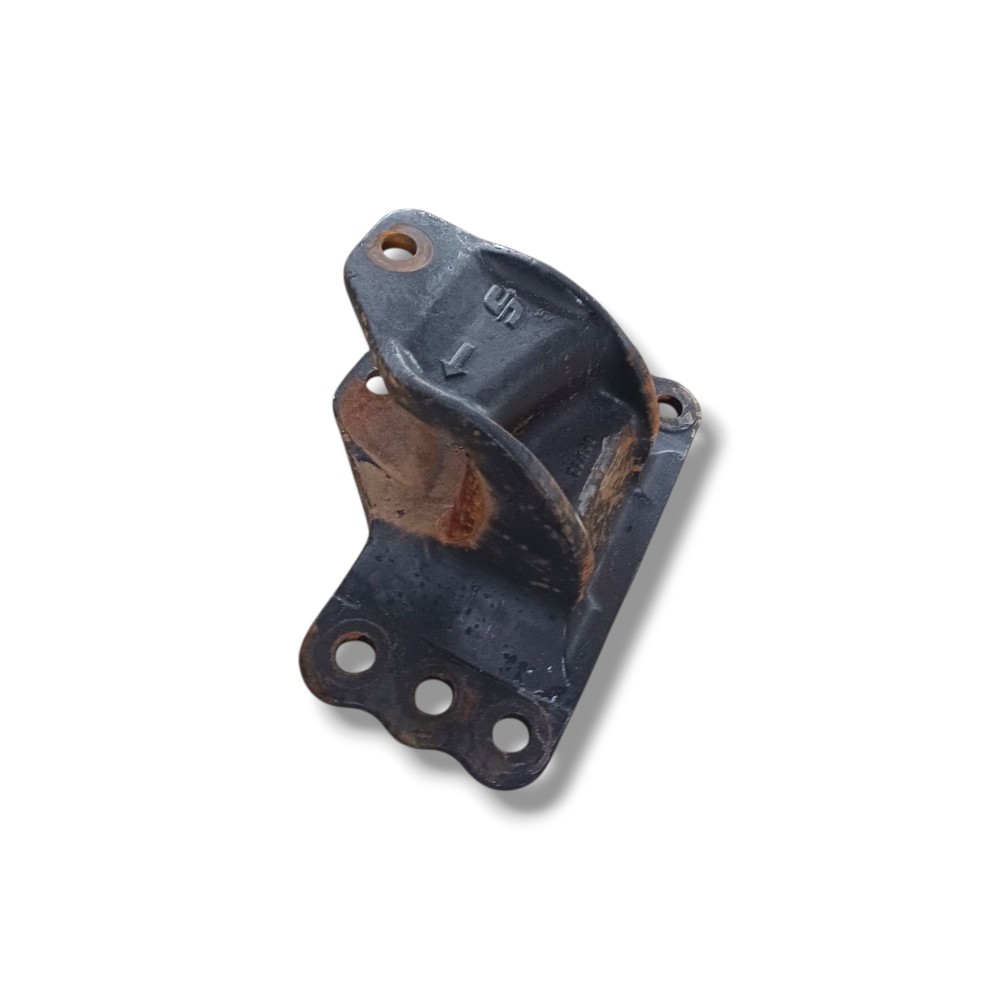 Suporte Mola Traseira Direita Vw 25.390 2013 Vn41 4