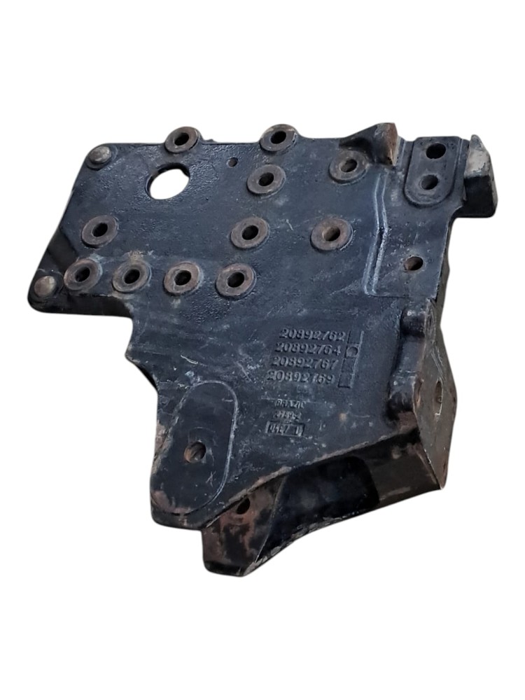 Suporte Dianteiro Chassi Volvo VM 5