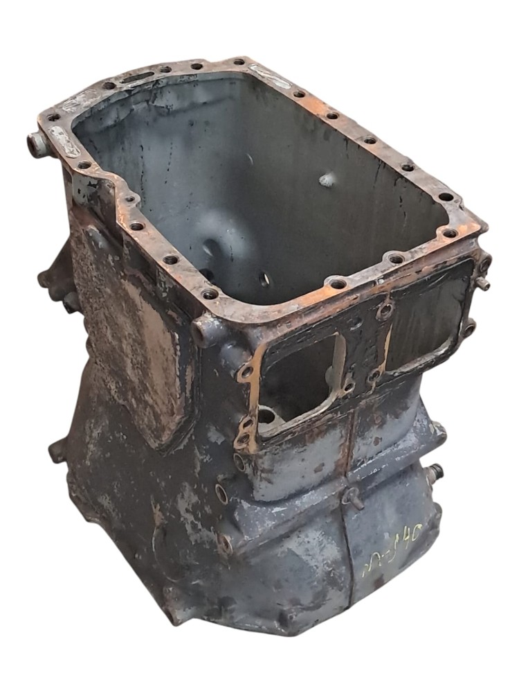 Carcaca Intermediaria Caixa Cambio Volvo VT 2214 1
