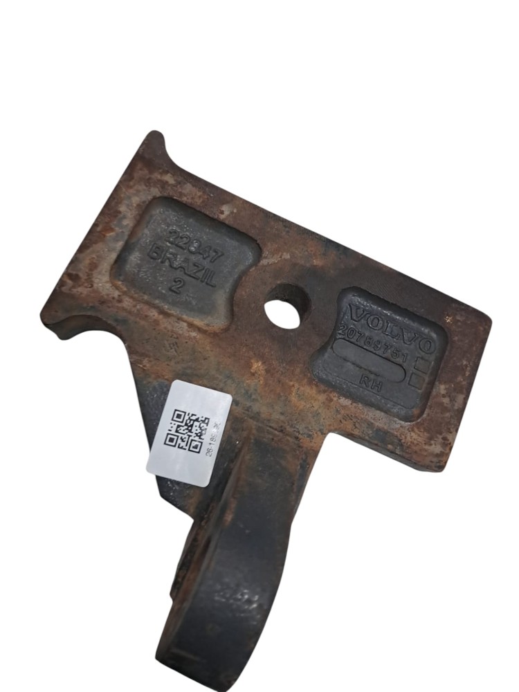 Suporte Amortecedor Dianteiro Volvo Vm 310 1