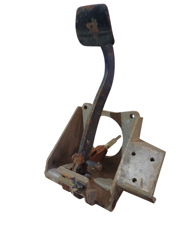Suporte Pedal Mb 1620 2